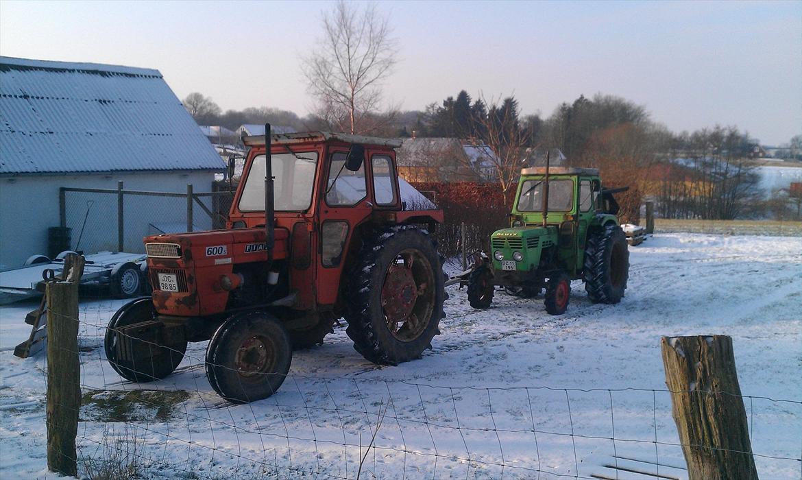Fiat 600s - Vi skulle trække min Farfar's Deutz 4006'er hjem fra skoven fordi, der var en gren der havde stukket hul på oliefiltret. billede 7