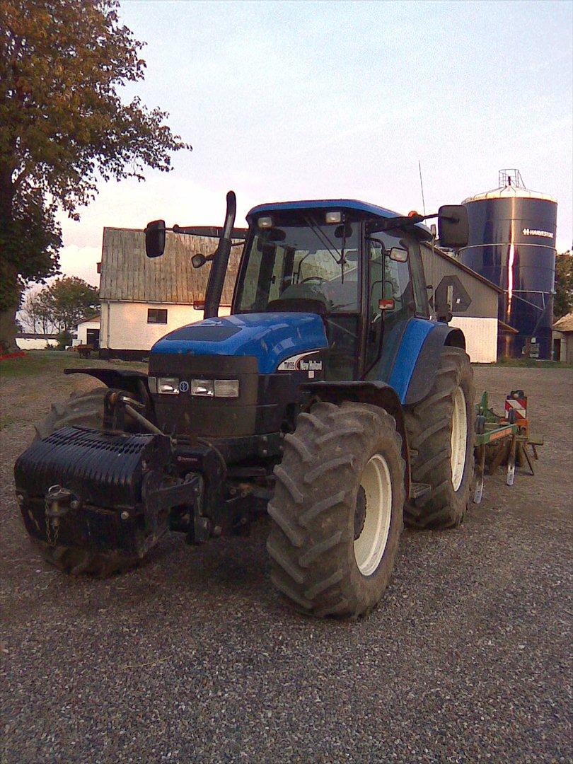 New Holland TM 155 billede 1