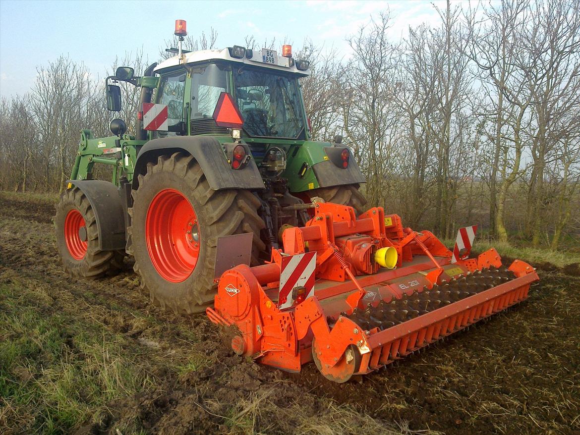 Fendt 415 Vario TMS - Den gør det sku fint.:) billede 2