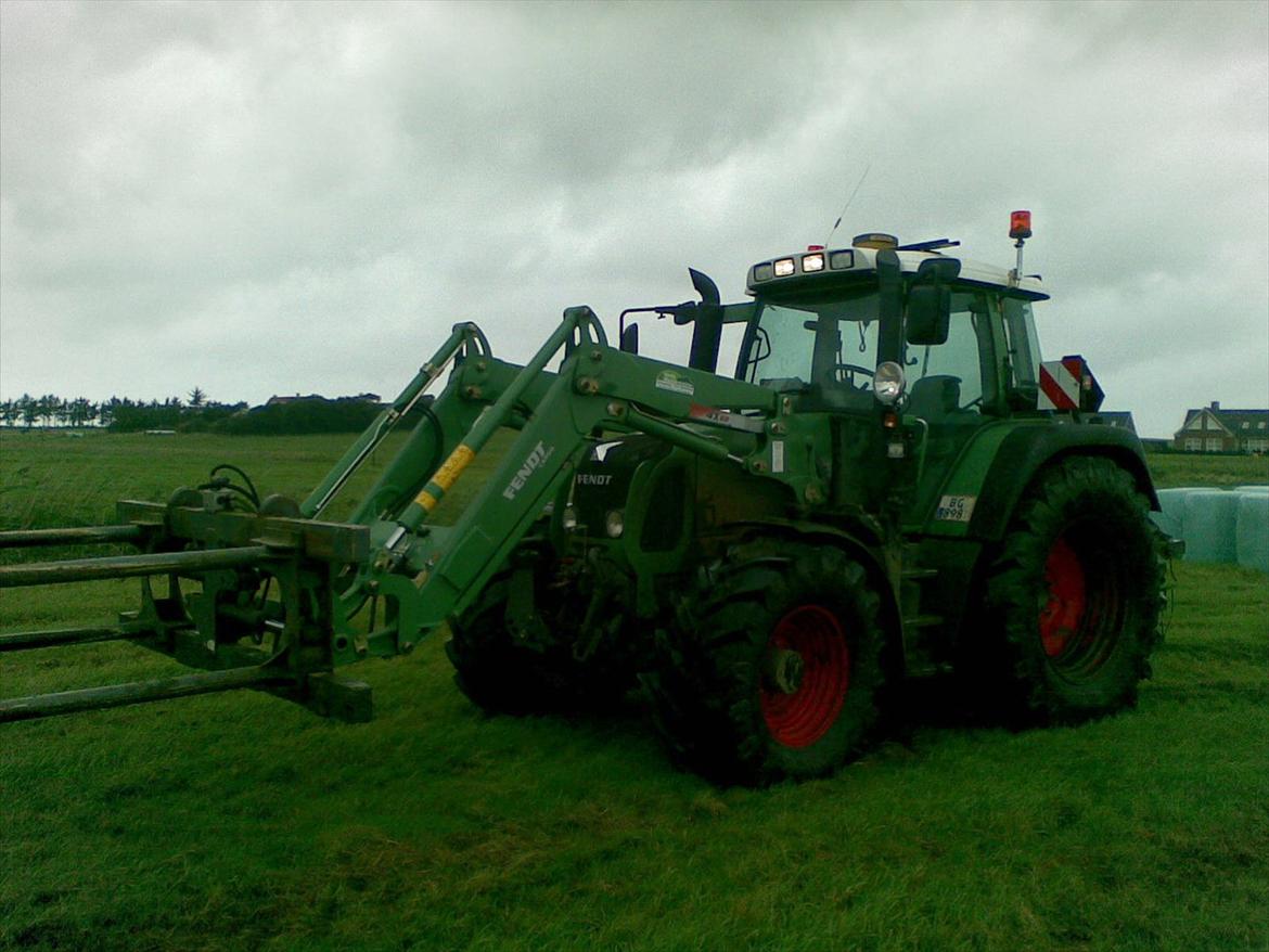 Fendt 415 Vario TMS - Ja beskidt, kan den også blive.XD billede 3