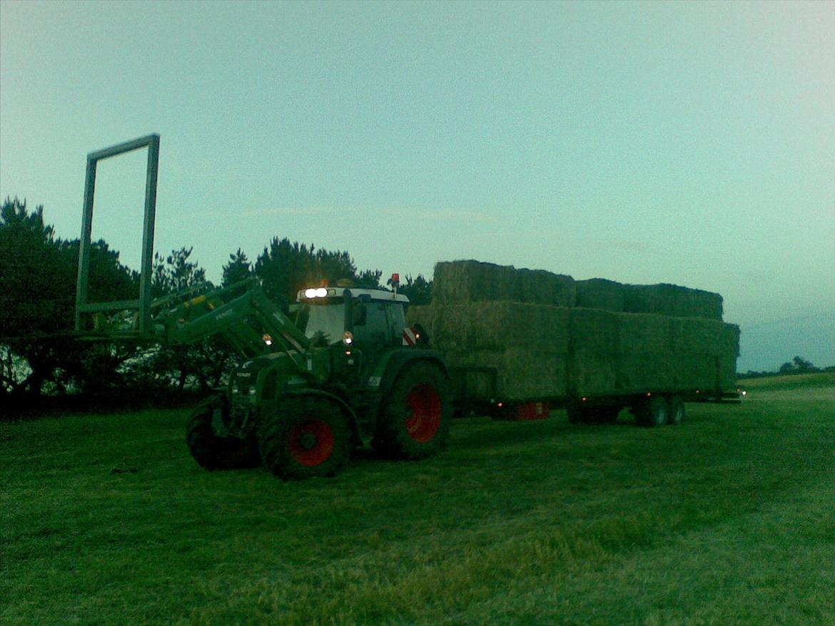 Fendt 415 Vario TMS - Så kan der vidst ikke være flere.;) billede 6