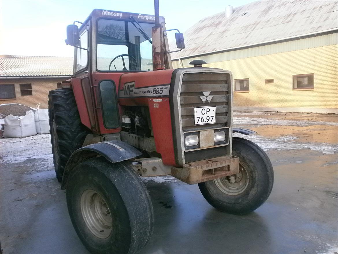 Massey Ferguson 595 billede 3
