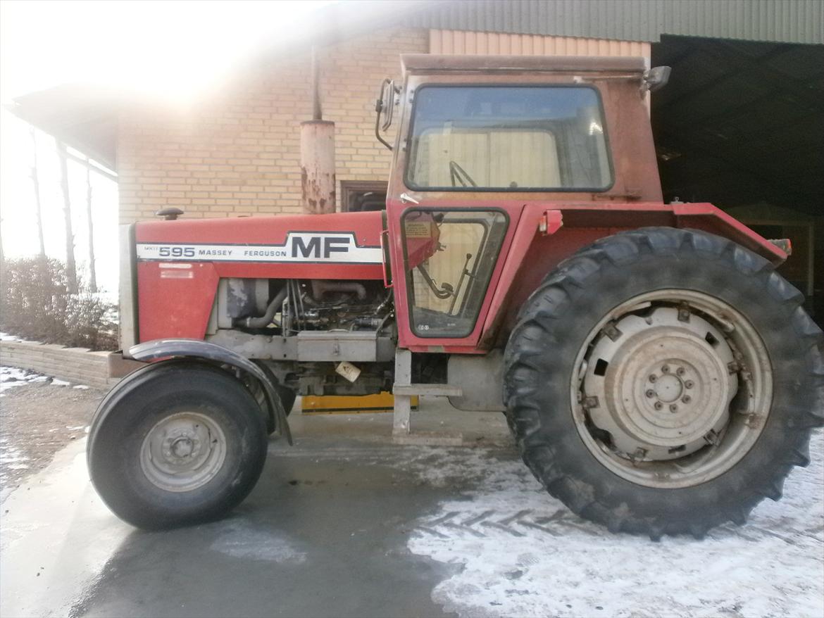 Massey Ferguson 595 billede 8