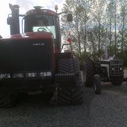 International Harvester 724