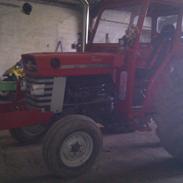 Massey Ferguson 175s