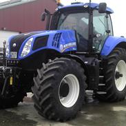 New Holland T8360