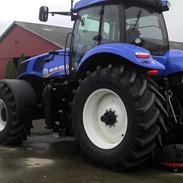 New Holland T8360