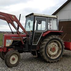 International Harvester 474