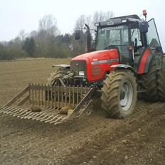 Massey Ferguson 4370