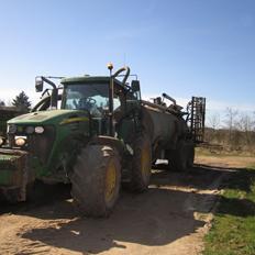John Deere  7920