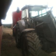 Valtra M 150