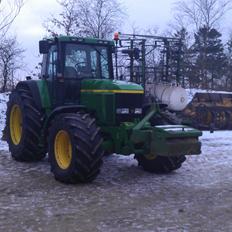 John Deere 7810 Auto Power TLS Solgt..