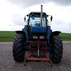 Ford 8240