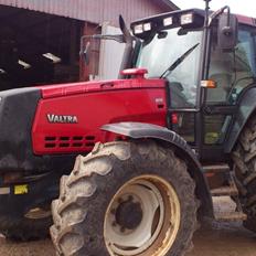 Valtra 8050 HiTech