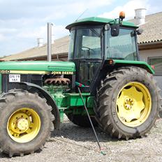 John Deere 3650 