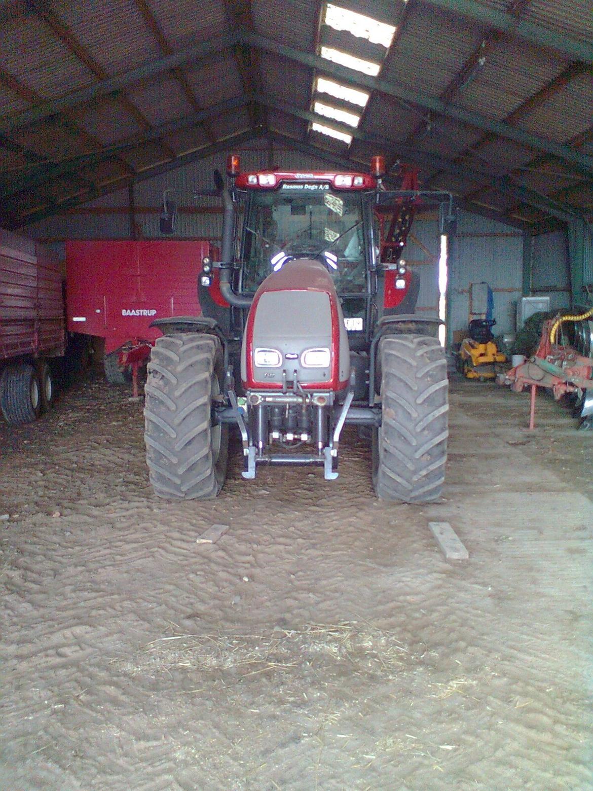 Valtra T140 billede 1