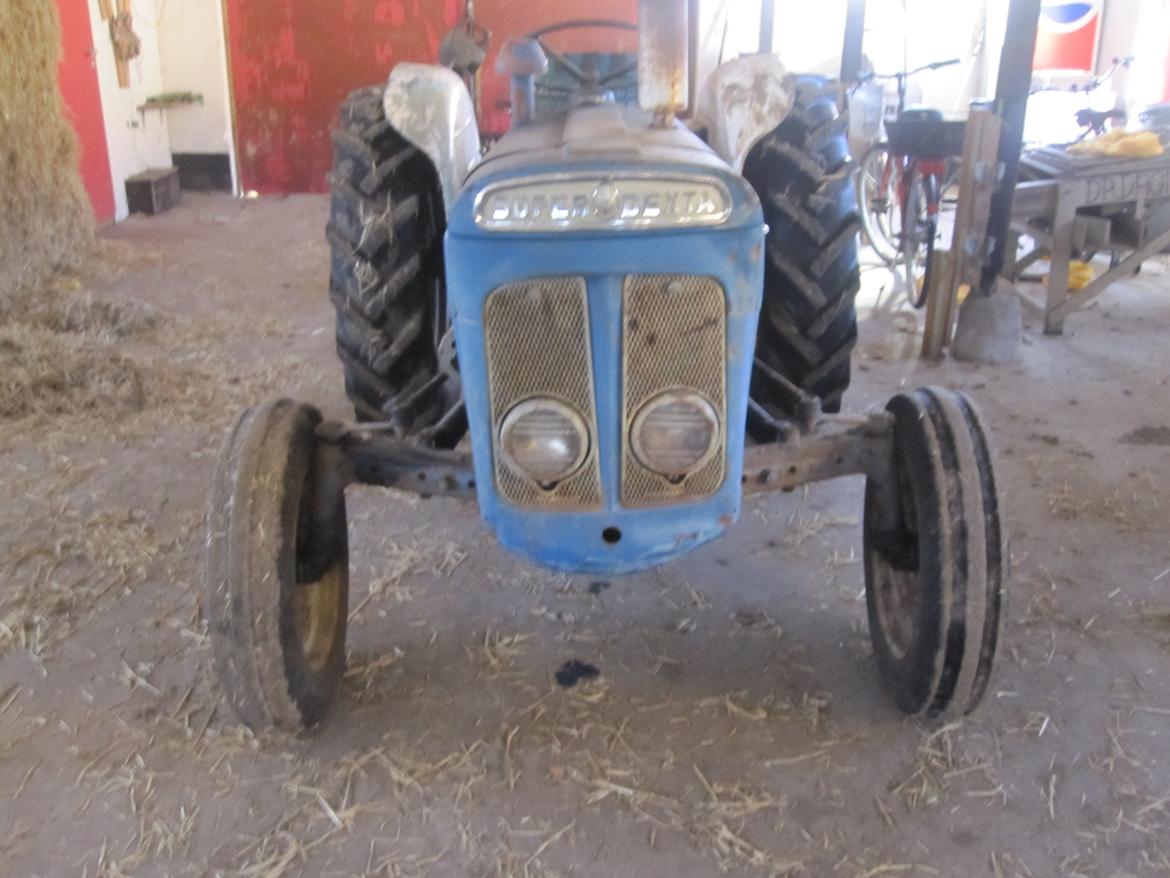 Ford super dexta billede 7