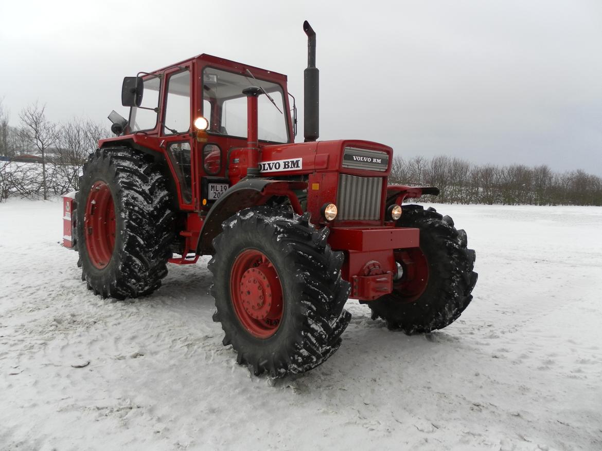 Volvo BM 814 - Ude med Westbjörn sneslynge på Dammegård billede 12