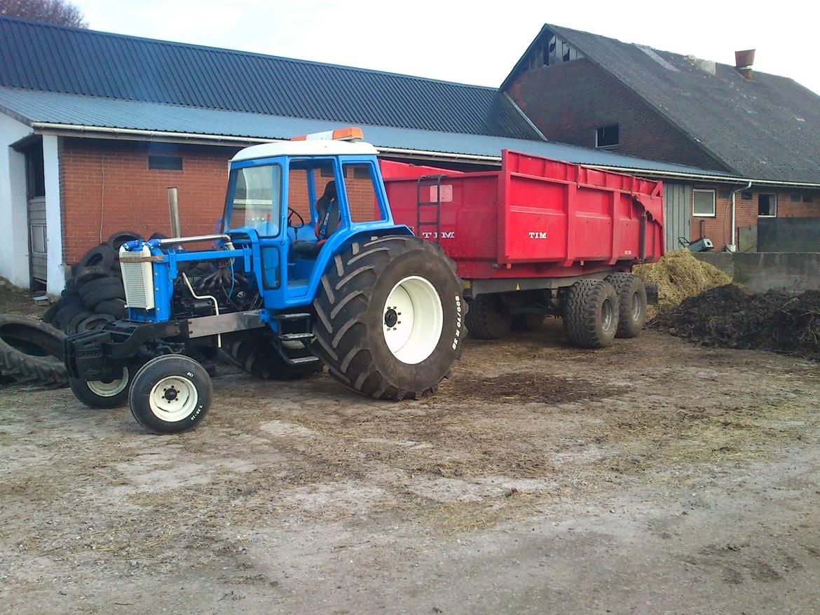 Ford 8700 ( Blue Digger ) billede 19