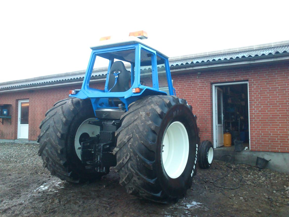 Ford 8700 ( Blue Digger ) billede 5