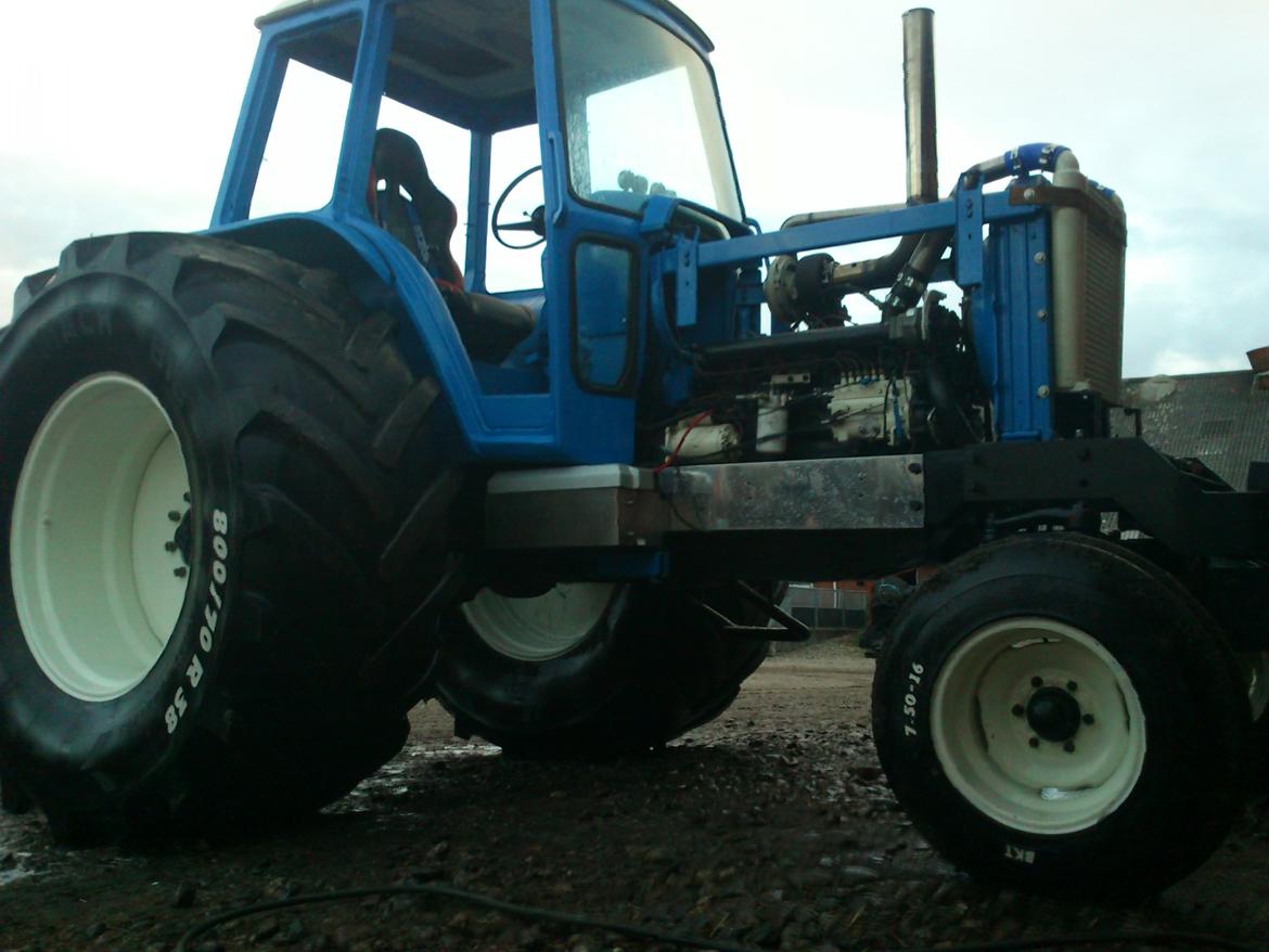 Ford 8700 ( Blue Digger ) billede 6