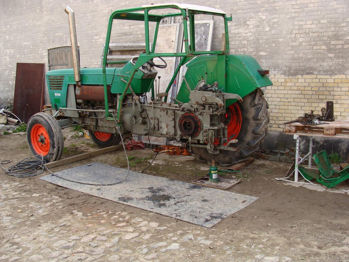 Deutz-Fahr Deutz 9006 billede 2