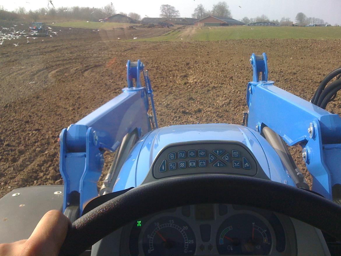 New Holland t6030 ELITE  billede 4