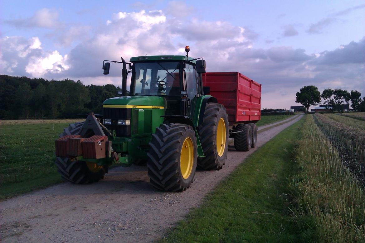 John Deere 6510 - raps høsten 2011 billede 3