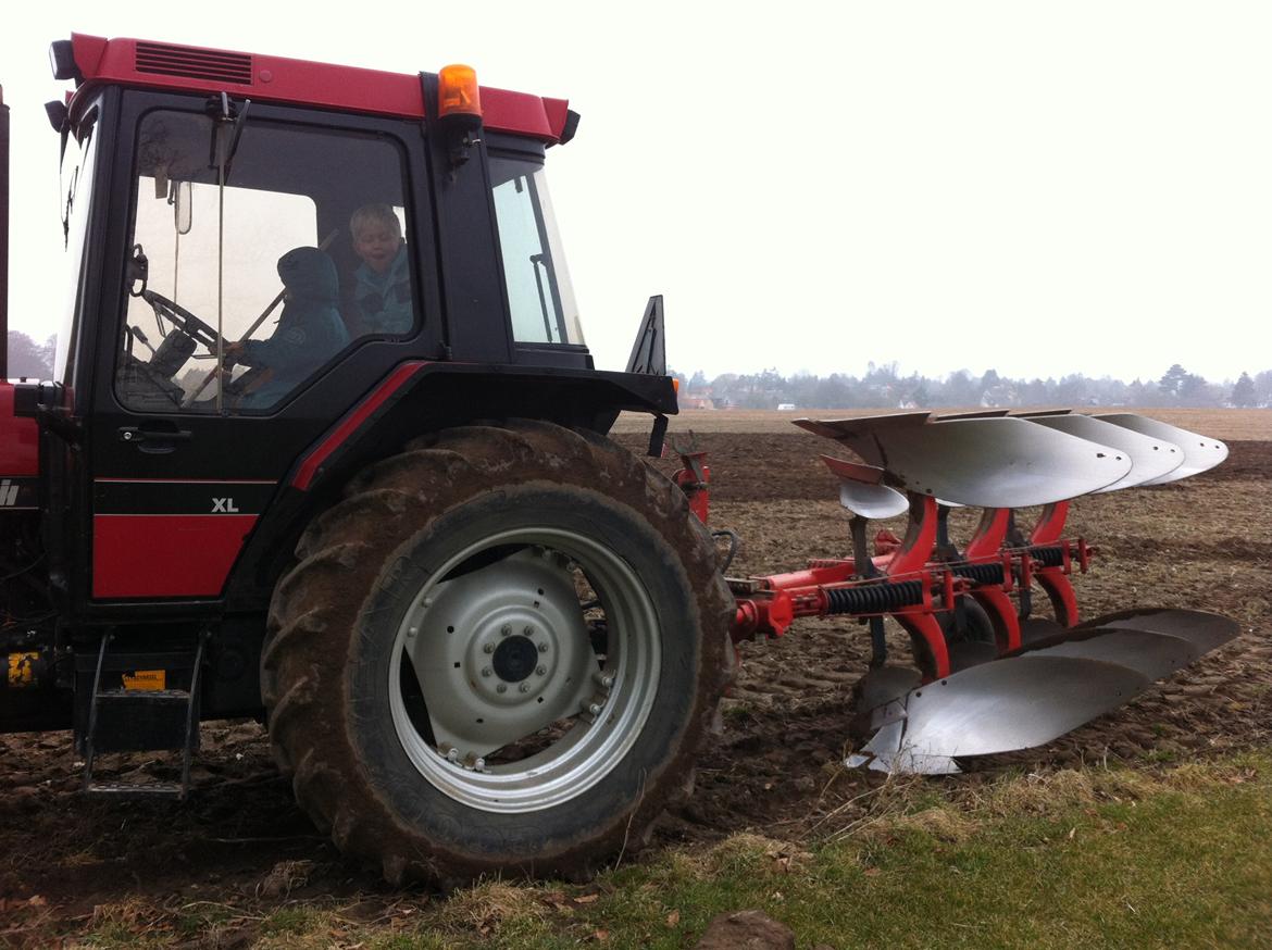 Case IH 4240 XL billede 3
