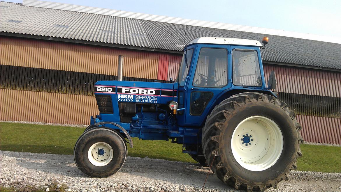 Ford 8210 billede 8