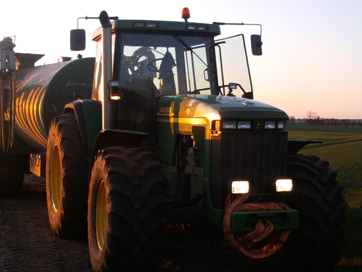 John Deere 8310 billede 10