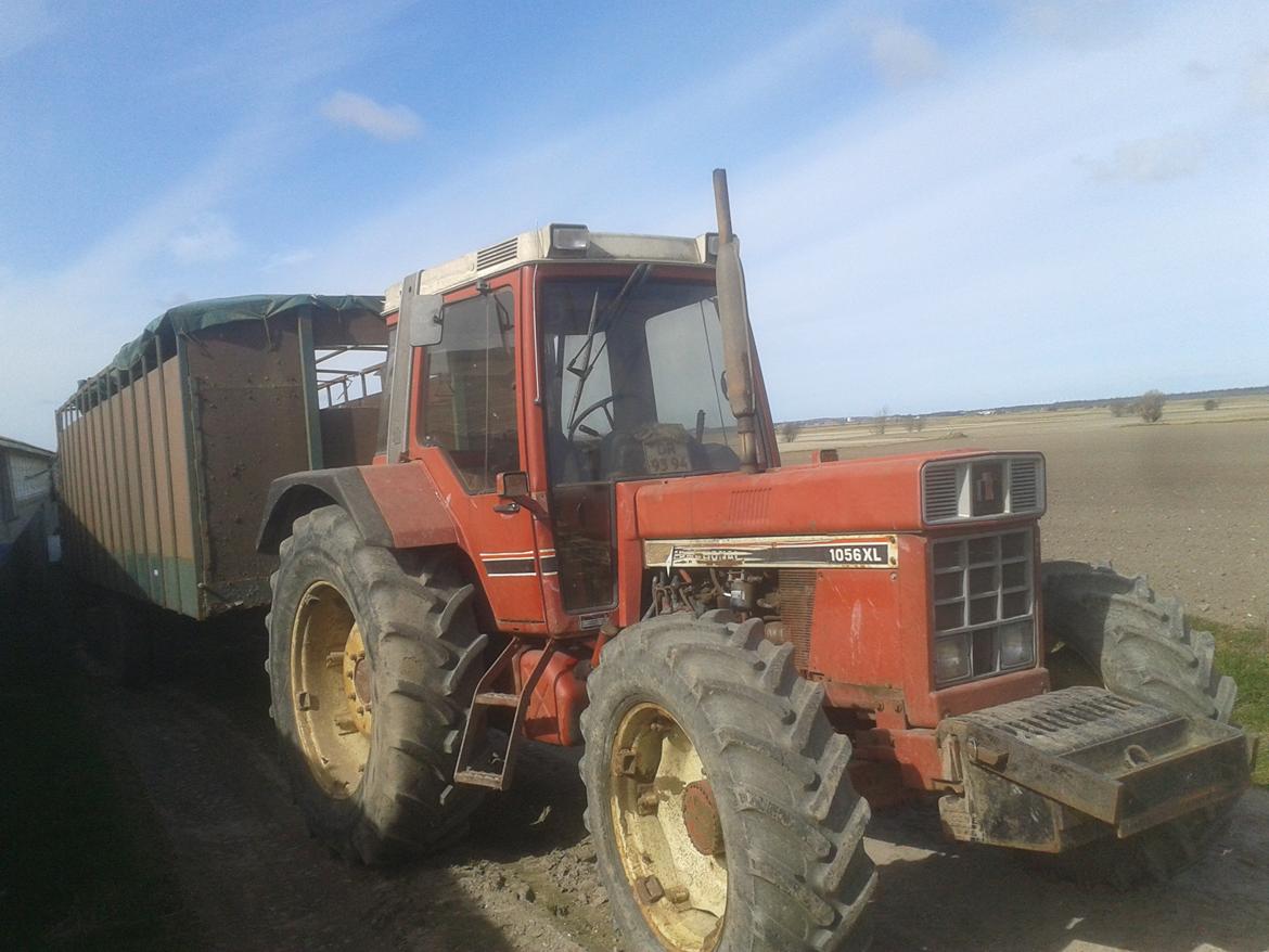 International Harvester 1056 XL billede 1