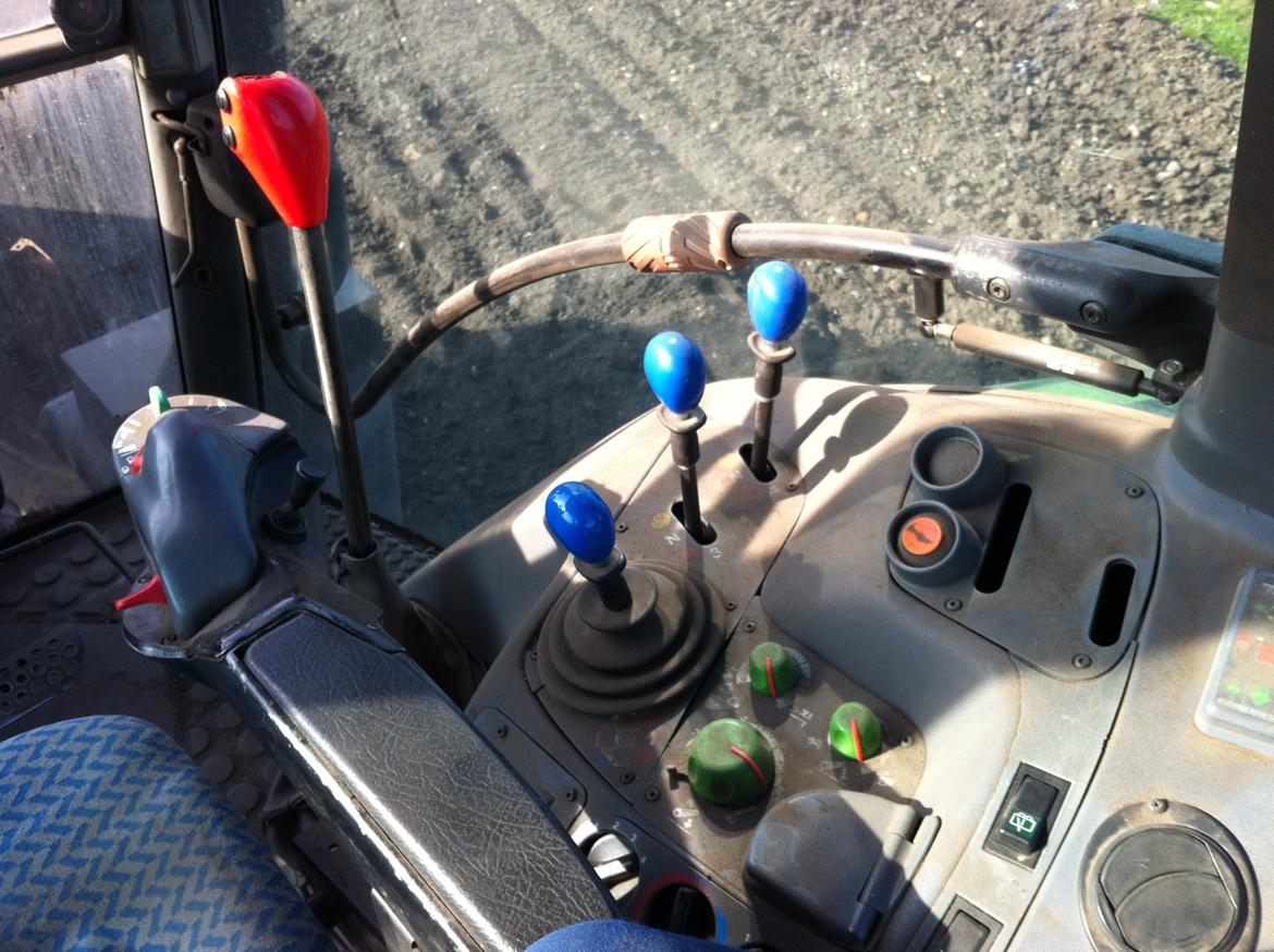 Deutz-Fahr Deutz Agrotron 230 billede 9