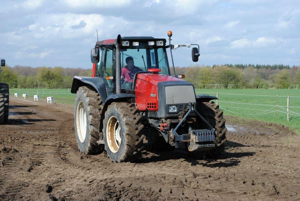 Valtra 8050 HiTech billede 4