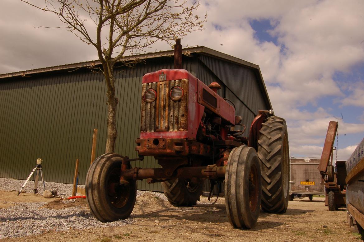 International Harvester B-614 billede 1