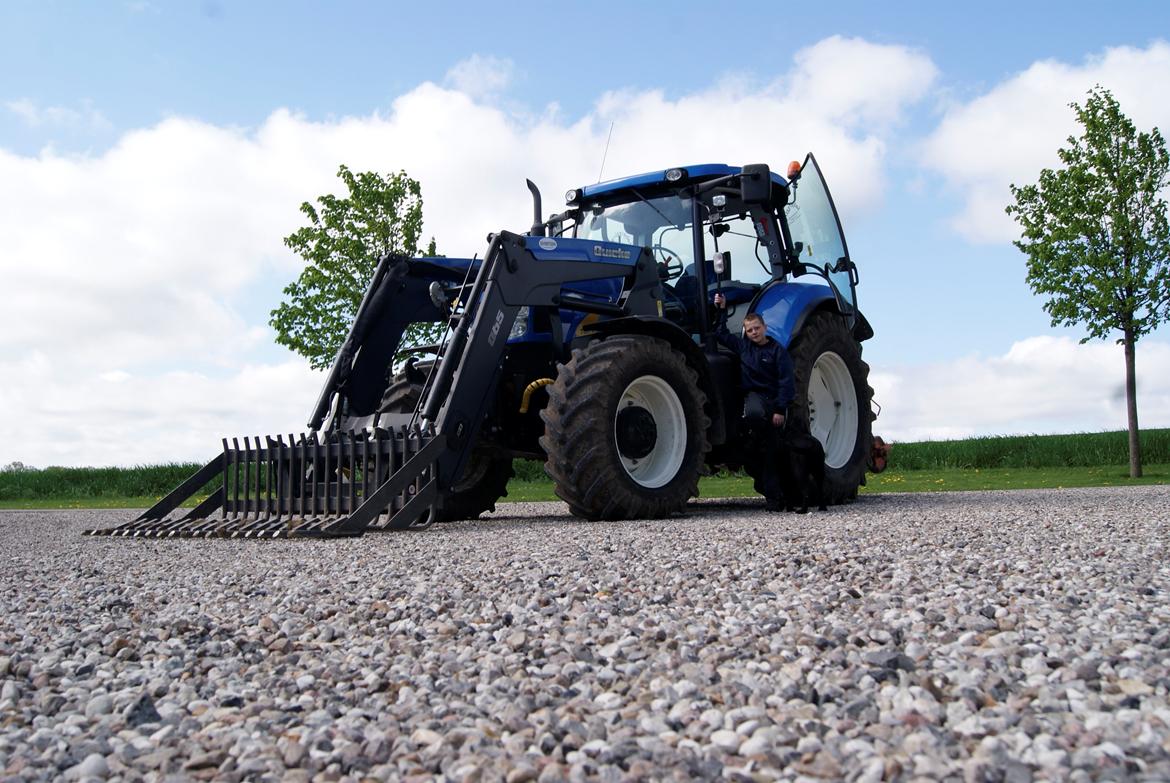 New Holland T6070 ELITE billede 5