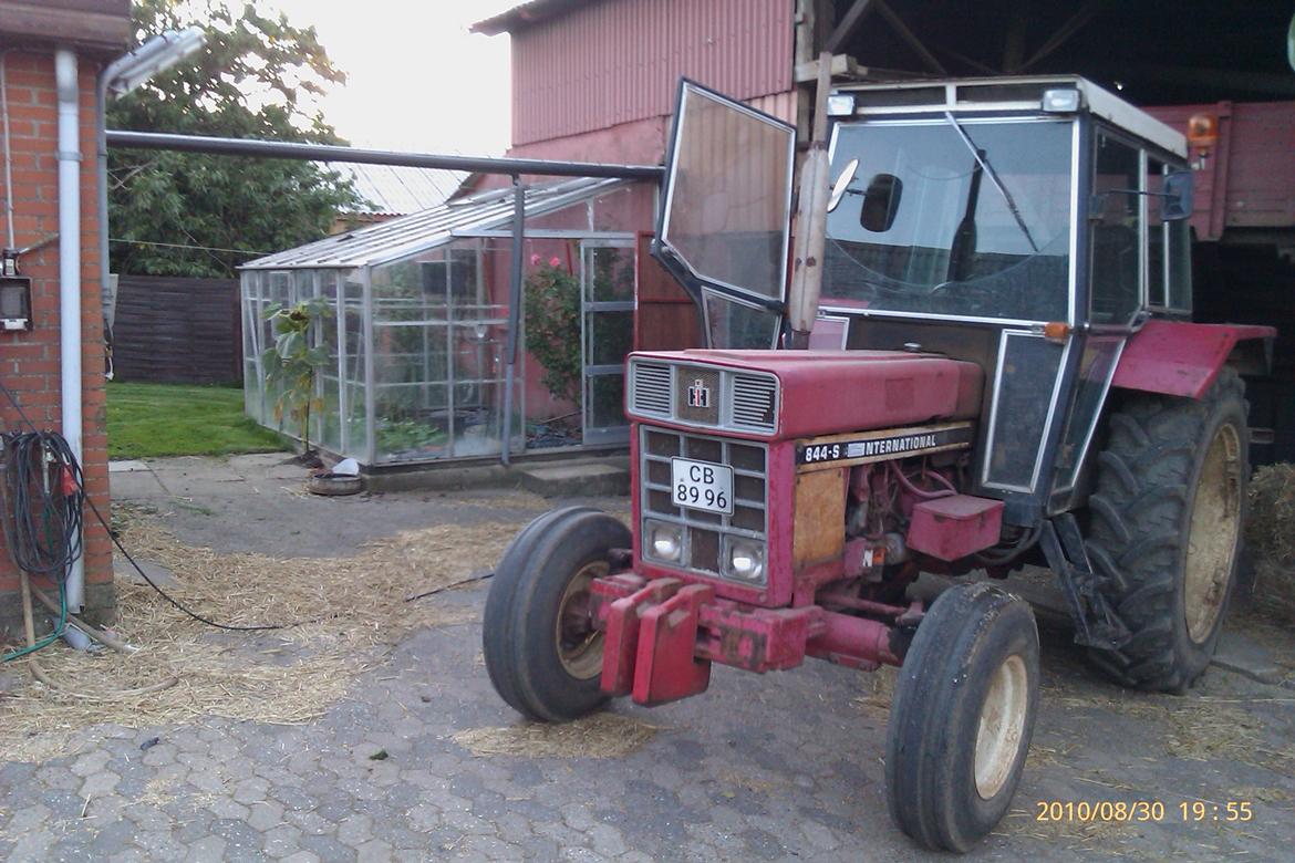 International Harvester 844-S - Før renoveringen billede 13