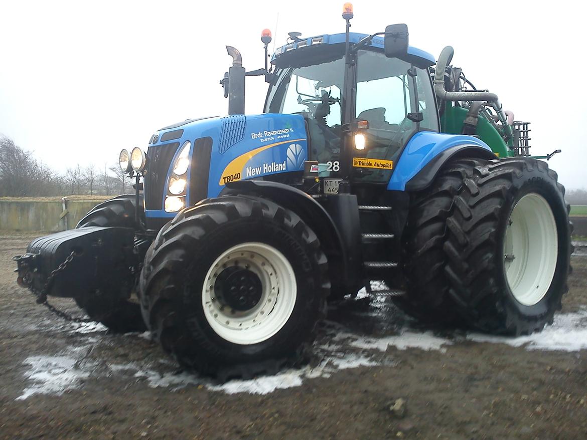 New Holland T8040 billede 8