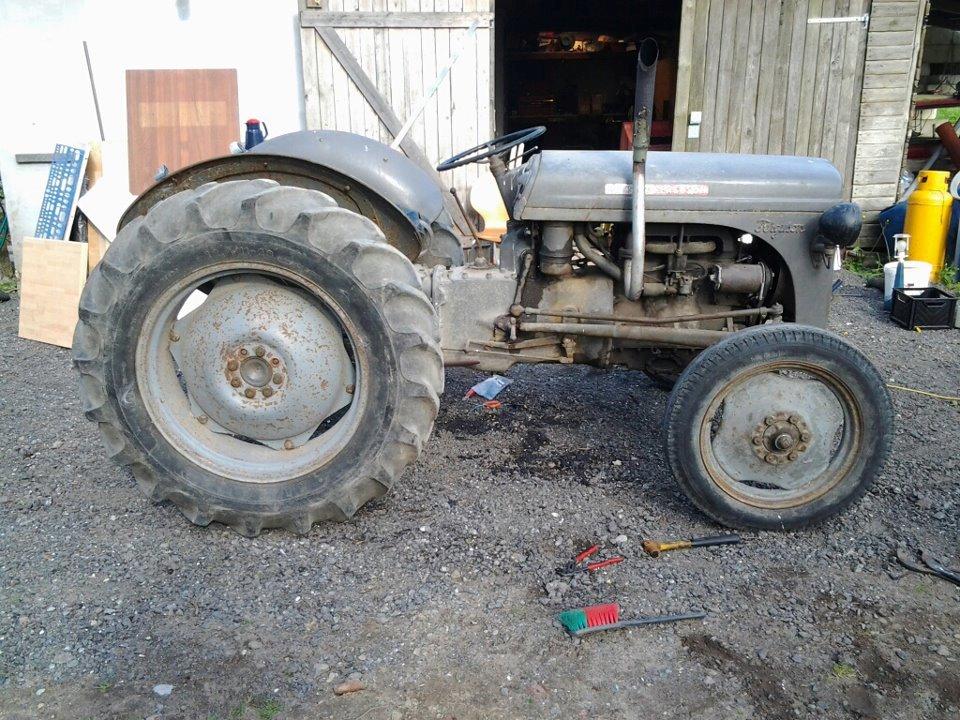 Massey Ferguson 26 billede 1