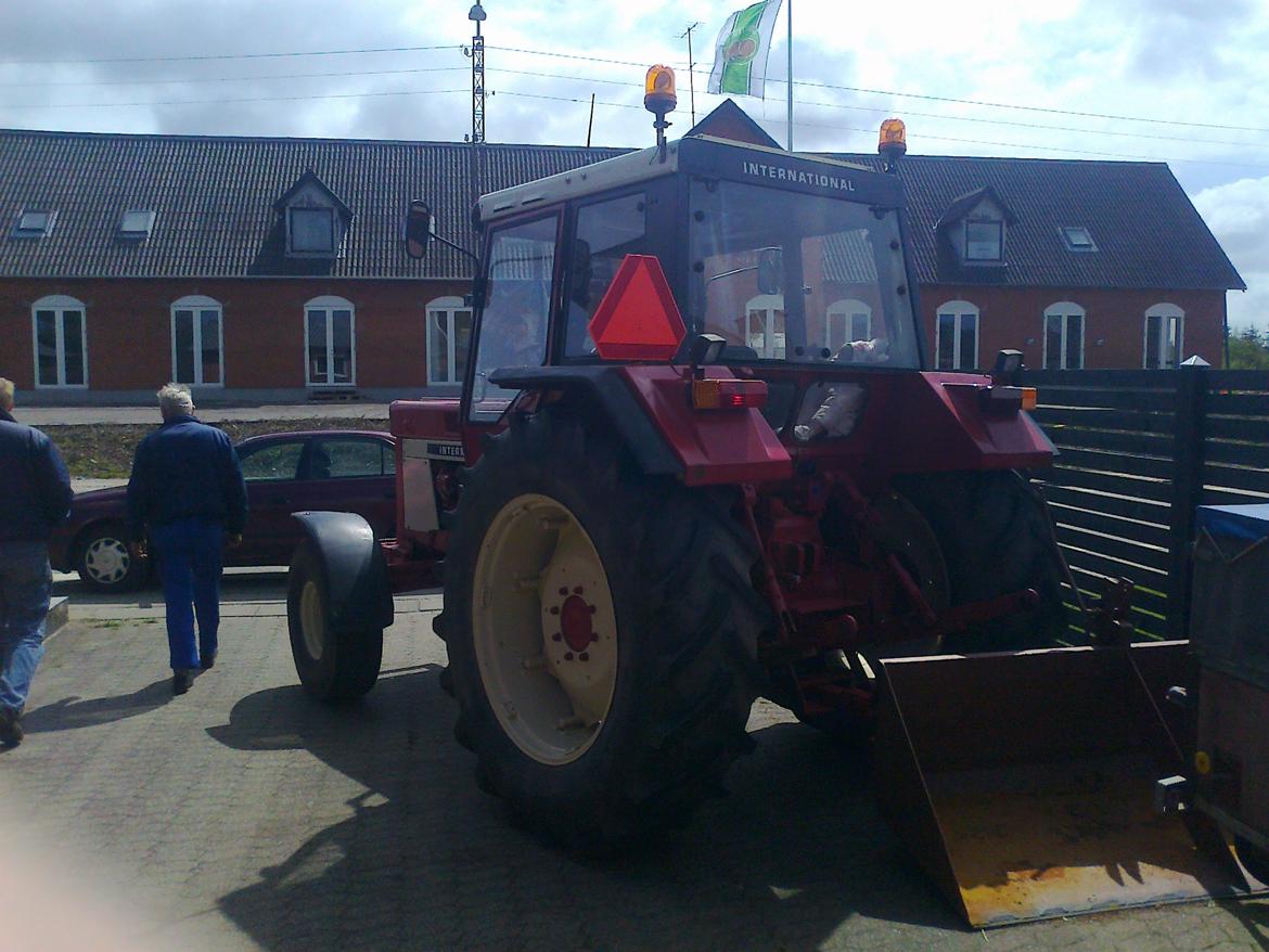 International Harvester 1055 - nye baglygter  billede 14