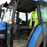 New Holland TS 90