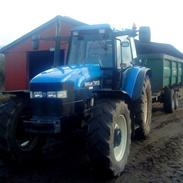 New Holland TM 135