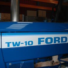 Ford Tw 10