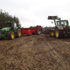 John Deere 7930