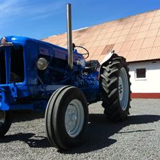 Fordson Super Major 6 cyl. - TIL SALG SERIØSE BUD