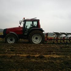 Valtra 8050