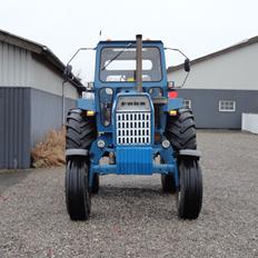 Ford 8600