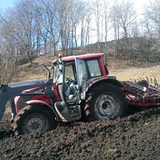 Valtra N121