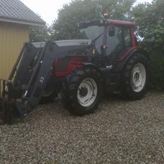 Valtra N121