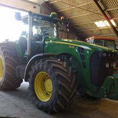 John Deere 8530 (B)